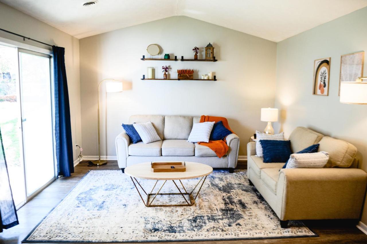 Urban Cottage: Homey & Convenient ฮันติงตัน ภายนอก รูปภาพ