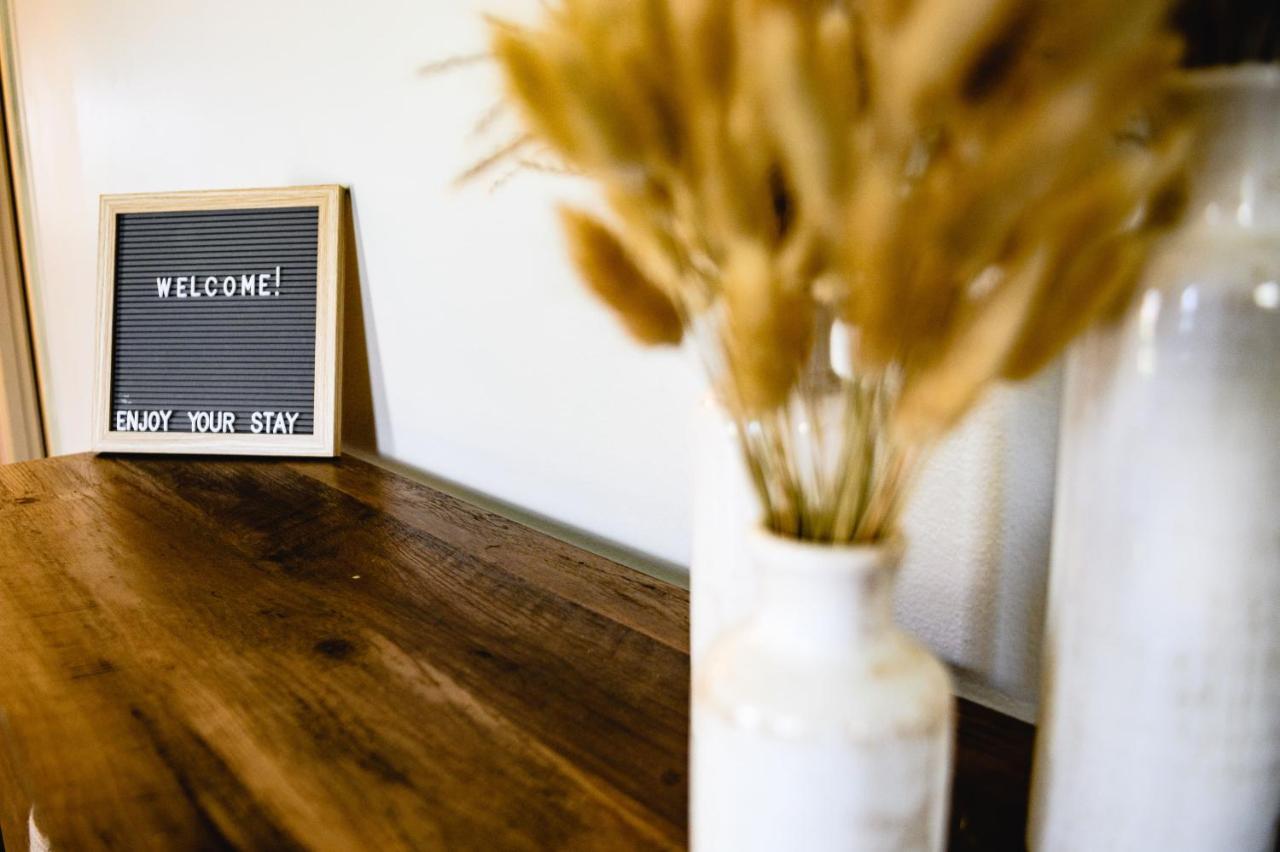 Urban Cottage: Homey & Convenient ฮันติงตัน ภายนอก รูปภาพ