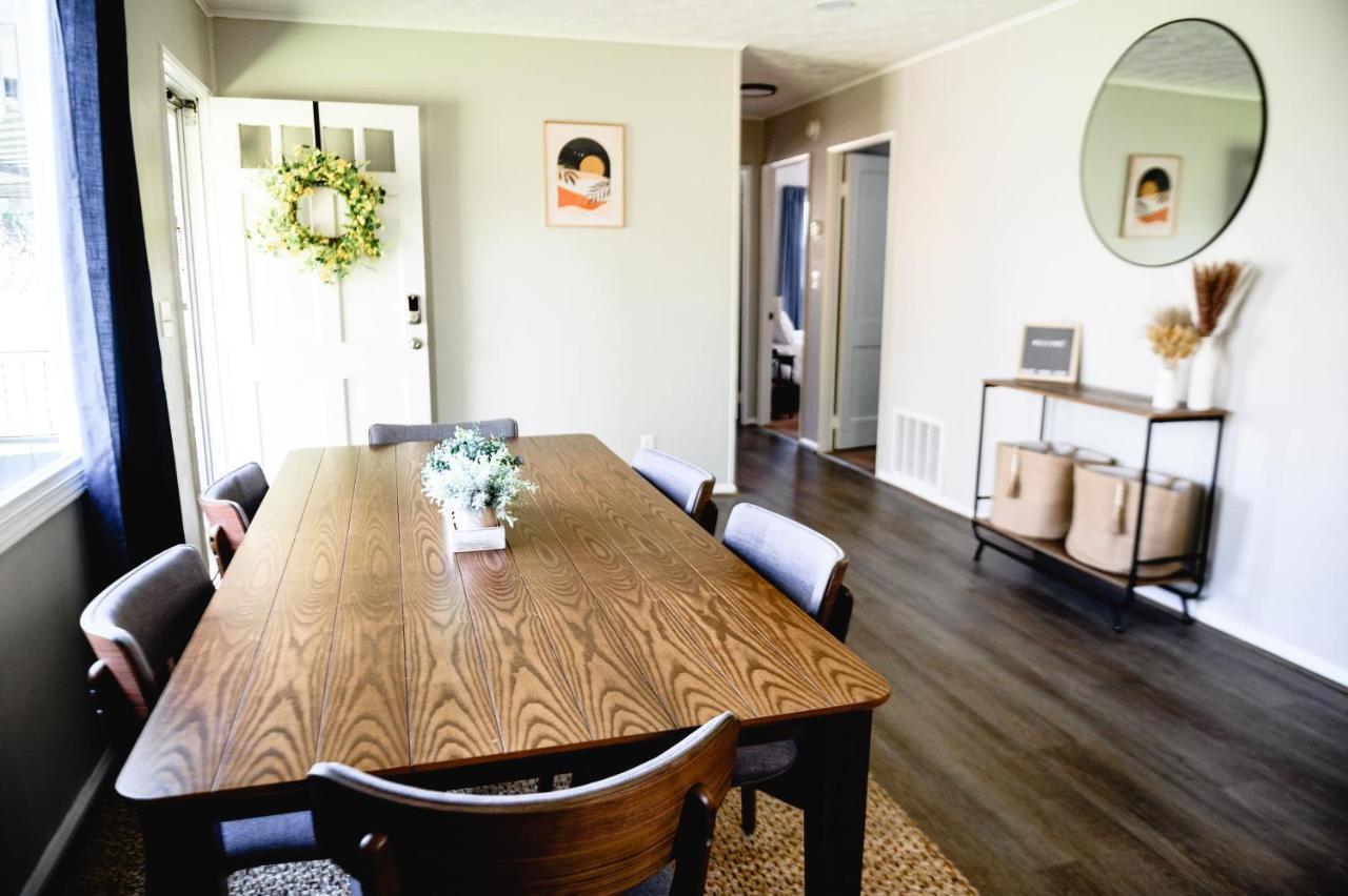 Urban Cottage: Homey & Convenient ฮันติงตัน ภายนอก รูปภาพ
